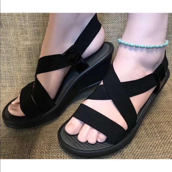wedge heel skechers sandals